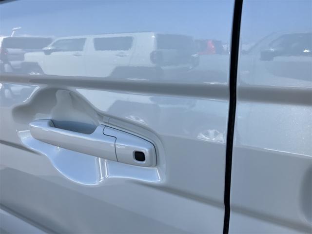 スペーシア ハイブリッドＸ　両側電動スライドドア　クリアランスソナー　レーンアシスト　衝突被害軽減システム　オートライト　ＬＥＤヘッドランプ　スマートキー　アイドリングストップ　電動格納ミラー　シートヒーター　ベンチシート（39枚目）