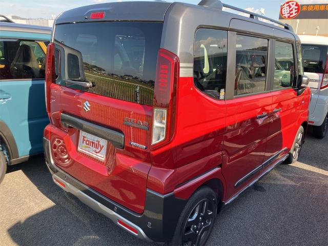 スペーシアギア ハイブリッドＸＺ　届け出済み未使用車　両側電動スライドドア　クリアランスソナー　オートクルーズコントロール　レーンアシスト　衝突被害軽減システム　オートライト　ＬＥＤヘッドランプ　ヘッドライトウォッシャー　スマートキー（19枚目）