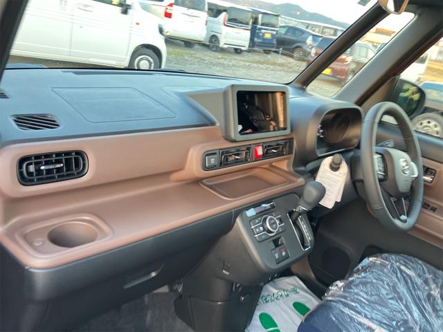 ムーヴキャンバス セオリーＧ　届け出済み未使用車　バックカメラ　両側電動スライドドア　クリアランスソナー　衝突被害軽減システム　オートライト　スマートキー　アイドリングストップ　電動格納ミラー　シートヒーター　ベンチシート　ＣＶＴ（51枚目）