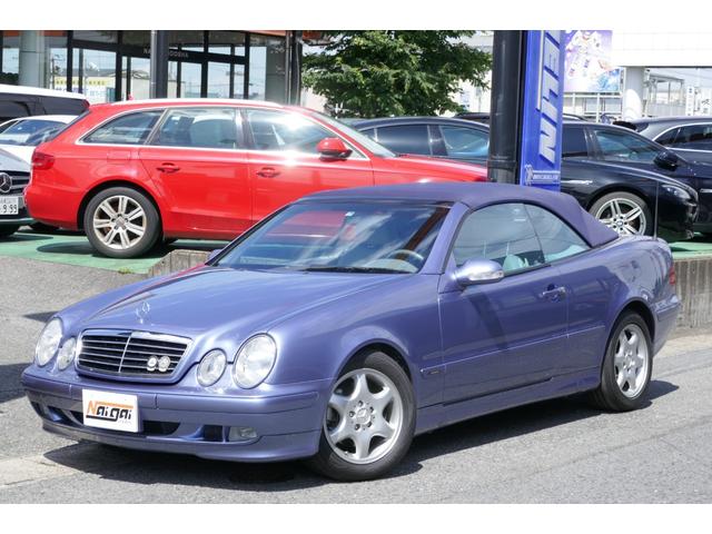 ＣＬＫ ＣＬＫ３２０カブリオレ　アバンギャルド　１オーナー・記録簿（全整備ディオーラー）・禁煙車・ホワイトレザーシート・パワーシート・シートヒーター・電動オープン・ボディカバー・キセノン・純正１６ＡＷ・クルコン・純正ナビ・ＥＴＣ・フルノーマル（6枚目）