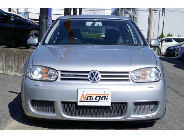 ゴルフ Ｒ３２　禁煙車・天張り新品貼替済・ノーマル車両・レザーシート・シートヒーター・純正１８ＡＷ・アルミドアロックピン・キセノン・ヘッドライトウォッシャー・純正フロアマット・キーレスキー２本・クルコン・２４１馬力（2枚目）