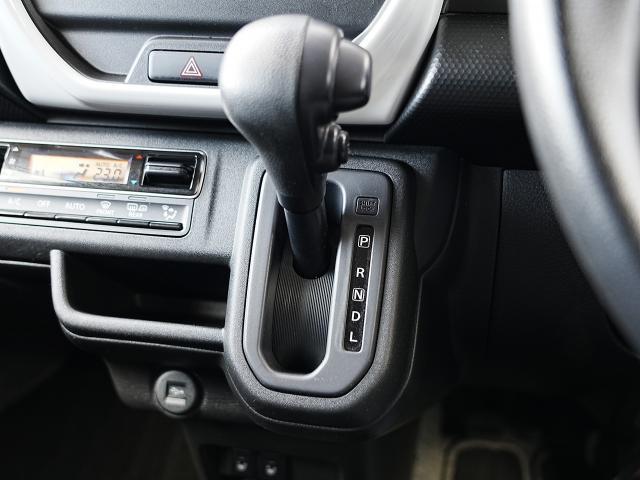 フレアクロスオーバー ハイブリッドＸＧ　衝突被害軽減システム　アダプティブクルーズコントロール　オートマチックハイビーム　シートヒーター　バックカメラ　オートライト　ＬＥＤヘッドランプ　ＥＴＣ　Ｂｌｕｅｔｏｏｔｈ（11枚目）