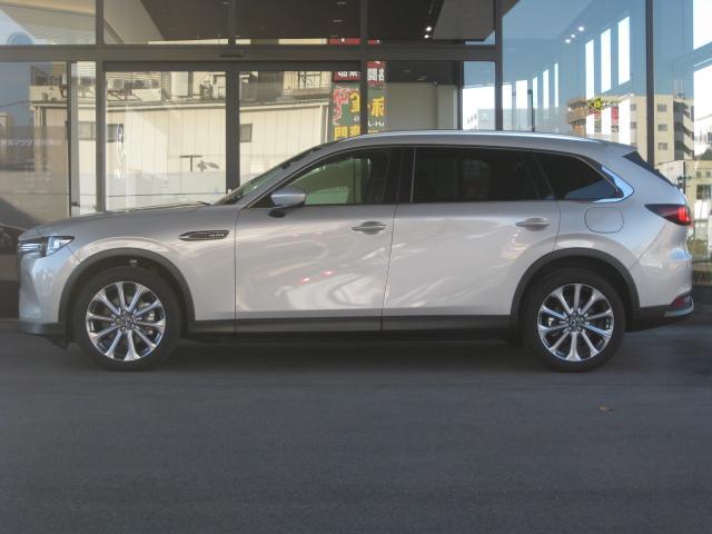 ＣＸ－８０ ＸＤ　Ｌパッケージ　衝突被害軽減システム　アダプティブクルーズコントロール　全周囲カメラ　オートマチックハイビーム　サンルーフ　３列シート　革シート　電動シート　シートヒーター　バックカメラ　オートライト　ＥＴＣ（3枚目）