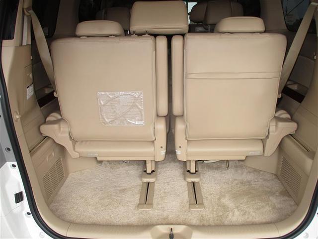 アルファード 350G Lパッケージ フルフラット クルーズC 3列シート サンルーフ 電動シート 横滑り防止装置 エアバッグ DVD再生機能 ナビTV ETC HDDナビ フルセグTV 盗難防止装置 リアオートエアコン 本革 Sキー(11枚目)