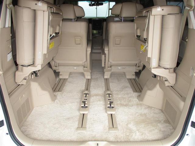 アルファード 350G Lパッケージ フルフラット クルーズC 3列シート サンルーフ 電動シート 横滑り防止装置 エアバッグ DVD再生機能 ナビTV ETC HDDナビ フルセグTV 盗難防止装置 リアオートエアコン 本革 Sキー(12枚目)