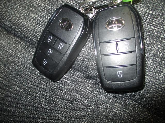 シエンタ Ｚ　フルセグＴＶ付きＴＣナビバックモニター　ＵＳＢ　Ｂｌｕｅｔｏｏｔｈ　ＥＴＣ　トヨタセーフティーセンス　ＩＣＳ　スマートキー（スペアキー付）　ＬＥＤヘッドライト　ドライブレコーダー　両側電動スライドドア（27枚目）