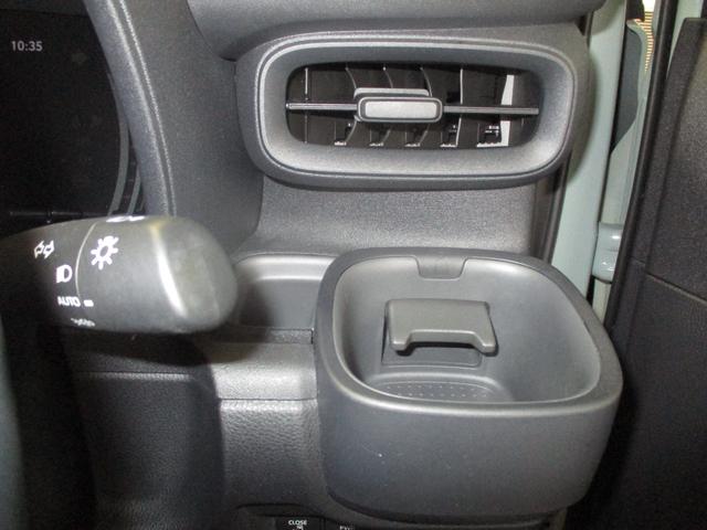 シエンタ Ｚ　フルセグＴＶ付きＴＣナビバックモニター　ＵＳＢ　Ｂｌｕｅｔｏｏｔｈ　ＥＴＣ　トヨタセーフティーセンス　ＩＣＳ　スマートキー（スペアキー付）　ＬＥＤヘッドライト　ドライブレコーダー　両側電動スライドドア（30枚目）