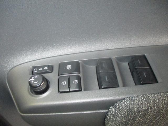 シエンタ Ｚ　フルセグＴＶ付きＴＣナビバックモニター　ＵＳＢ　Ｂｌｕｅｔｏｏｔｈ　ＥＴＣ　トヨタセーフティーセンス　ＩＣＳ　スマートキー（スペアキー付）　ＬＥＤヘッドライト　ドライブレコーダー　両側電動スライドドア（49枚目）