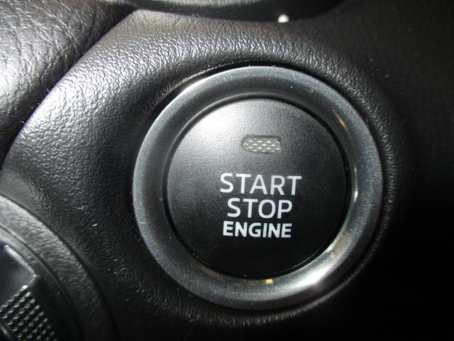 プッシュエンジンスタートシステム、エンジン始動・停止をワンタッチで行うことができます。