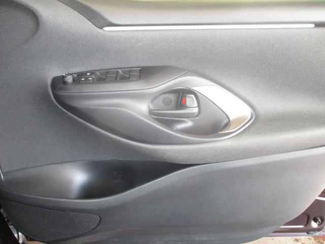 ヤリス ハイブリッドZ TCナビバックモニター USB Bluetooth ETC トヨタセーフティーセンス ICS スマートキー(スペアキー付) ドライブレコーダー LEDヘッドライト サイドバイザー クルーズコントロール(48枚目)