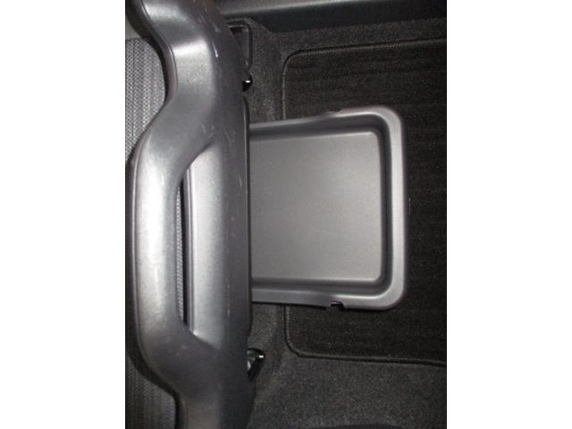 ヤリス ハイブリッドZ TCナビバックモニター USB Bluetooth ETC トヨタセーフティーセンス ICS スマートキー(スペアキー付) ドライブレコーダー LEDヘッドライト サイドバイザー クルーズコントロール(52枚目)