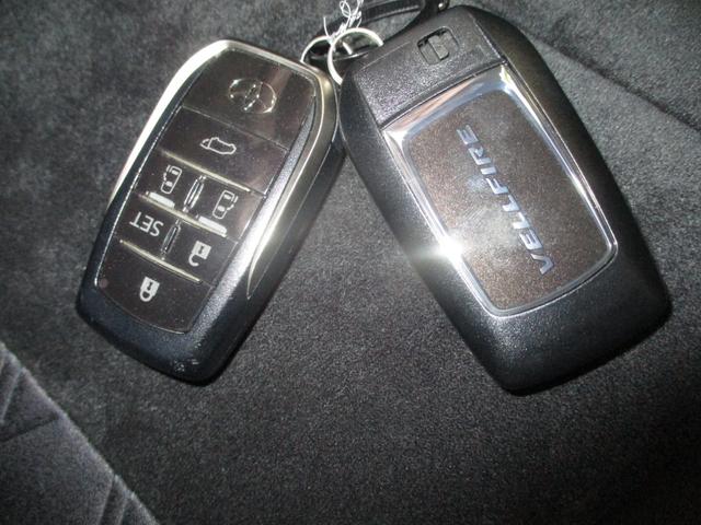 ヴェルファイア 2.5Z Gエディション フルセグTV付きSDナビバックモニター CDDVD再生 Bluetooth ETC PCS ICS 両側電動スライドドア LEDヘッドライト スマートキー(スペアキー付) パワーシート バイザー(40枚目)