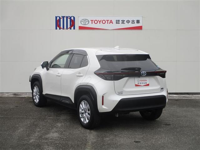 ヤリスクロス ハイブリッドＧ　ＴＣナビバックモニター　ＵＳＢ　Ｂｌｕｅｔｏｏｔｈ　ＥＴＣ　トヨタセーフティーセンス　ＩＣＳ　ＬＥＤヘッドライト　スマートキー（スペアキー付）　ドライブレコーダー　４ＷＤ　サイドバイザー　ＨＶ　ＡＢＳ（4枚目）