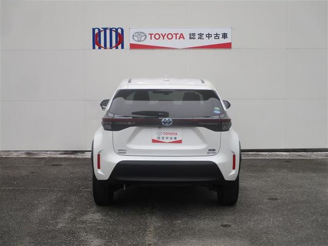 ヤリスクロス ハイブリッドＧ　ＴＣナビバックモニター　ＵＳＢ　Ｂｌｕｅｔｏｏｔｈ　ＥＴＣ　トヨタセーフティーセンス　ＩＣＳ　ＬＥＤヘッドライト　スマートキー（スペアキー付）　ドライブレコーダー　４ＷＤ　サイドバイザー　ＨＶ　ＡＢＳ（6枚目）