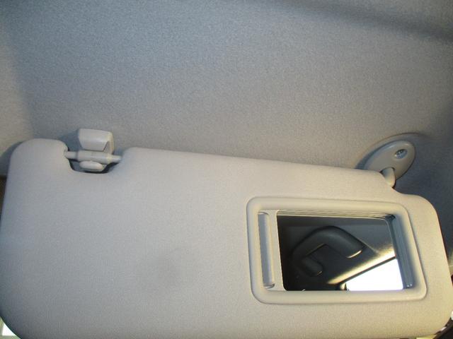 ヤリスクロス ハイブリッドＧ　ＴＣナビバックモニター　ＵＳＢ　Ｂｌｕｅｔｏｏｔｈ　ＥＴＣ　トヨタセーフティーセンス　ＩＣＳ　ＬＥＤヘッドライト　スマートキー（スペアキー付）　ドライブレコーダー　４ＷＤ　サイドバイザー　ＨＶ　ＡＢＳ（55枚目）