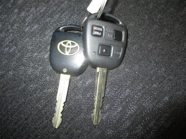 シエンタ ＤＩＣＥ－Ｇ　ワンセグＴＶ付きＳＤナビバックモニター　ＣＤ再生　ＡＵＸ　Ｂｌｕｅｔｏｏｔｈ　ＥＴＣ　キーレスエントリー（スペアキー付）　ドライブレコーダー　片側電動スライドドア　サイドバイザー　ＨＩＤヘッドライト（20枚目）