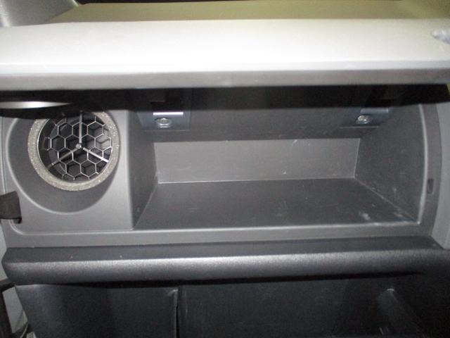 シエンタ ＤＩＣＥ－Ｇ　ワンセグＴＶ付きＳＤナビバックモニター　ＣＤ再生　ＡＵＸ　Ｂｌｕｅｔｏｏｔｈ　ＥＴＣ　キーレスエントリー（スペアキー付）　ドライブレコーダー　片側電動スライドドア　サイドバイザー　ＨＩＤヘッドライト（29枚目）