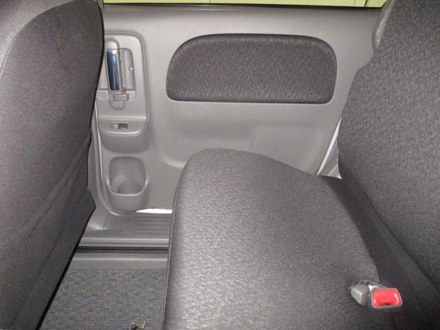 シエンタ ＤＩＣＥ－Ｇ　ワンセグＴＶ付きＳＤナビバックモニター　ＣＤ再生　ＡＵＸ　Ｂｌｕｅｔｏｏｔｈ　ＥＴＣ　キーレスエントリー（スペアキー付）　ドライブレコーダー　片側電動スライドドア　サイドバイザー　ＨＩＤヘッドライト（30枚目）