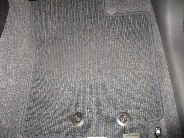 シエンタ ＤＩＣＥ－Ｇ　ワンセグＴＶ付きＳＤナビバックモニター　ＣＤ再生　ＡＵＸ　Ｂｌｕｅｔｏｏｔｈ　ＥＴＣ　キーレスエントリー（スペアキー付）　ドライブレコーダー　片側電動スライドドア　サイドバイザー　ＨＩＤヘッドライト（39枚目）