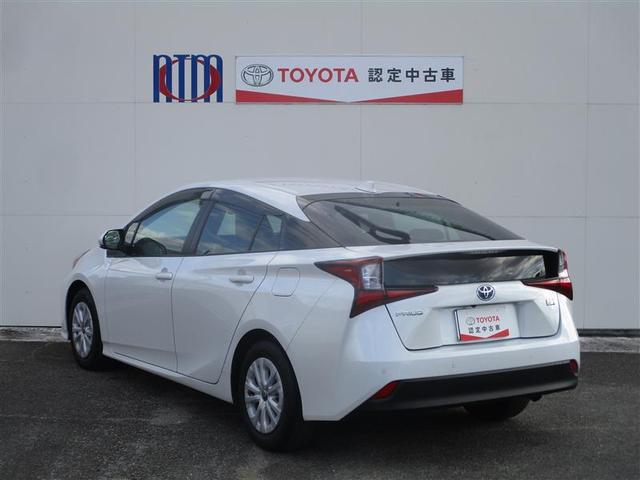 プリウス ＳセーフティプラスＩＩ　フルセグＴＶ付きＳＤナビバックモニター　ＣＤＤＶＤ再生　Ｂｌｕｅｔｏｏｔｈ　ＥＴＣ　トヨタセーフティーセンス　ＩＣＳ　スマートキー（スペアキー付）　ドライブレコーダー　ＬＥＤヘッドライト　バイザー（4枚目）