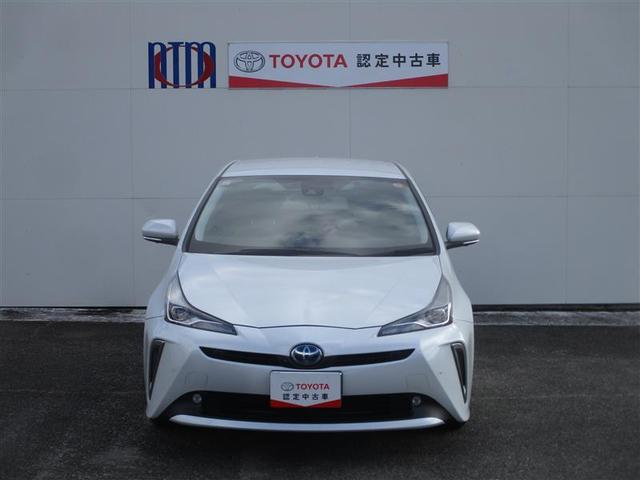 プリウス ＳセーフティプラスＩＩ　フルセグＴＶ付きＳＤナビバックモニター　ＣＤＤＶＤ再生　Ｂｌｕｅｔｏｏｔｈ　ＥＴＣ　トヨタセーフティーセンス　ＩＣＳ　スマートキー（スペアキー付）　ドライブレコーダー　ＬＥＤヘッドライト　バイザー（5枚目）