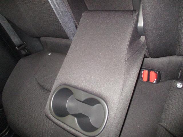 プリウス ＳセーフティプラスＩＩ　フルセグＴＶ付きＳＤナビバックモニター　ＣＤＤＶＤ再生　Ｂｌｕｅｔｏｏｔｈ　ＥＴＣ　トヨタセーフティーセンス　ＩＣＳ　スマートキー（スペアキー付）　ドライブレコーダー　ＬＥＤヘッドライト　バイザー（45枚目）