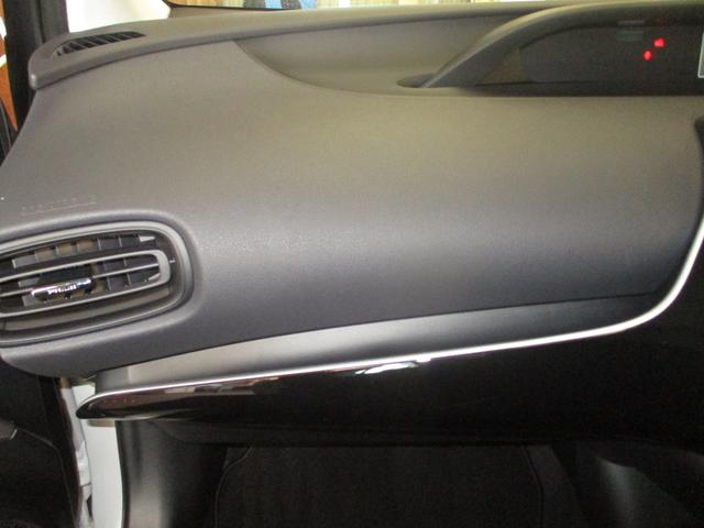 プリウス ＳセーフティプラスＩＩ　フルセグＴＶ付きＳＤナビバックモニター　ＣＤＤＶＤ再生　Ｂｌｕｅｔｏｏｔｈ　ＥＴＣ　トヨタセーフティーセンス　ＩＣＳ　スマートキー（スペアキー付）　ドライブレコーダー　ＬＥＤヘッドライト　バイザー（54枚目）