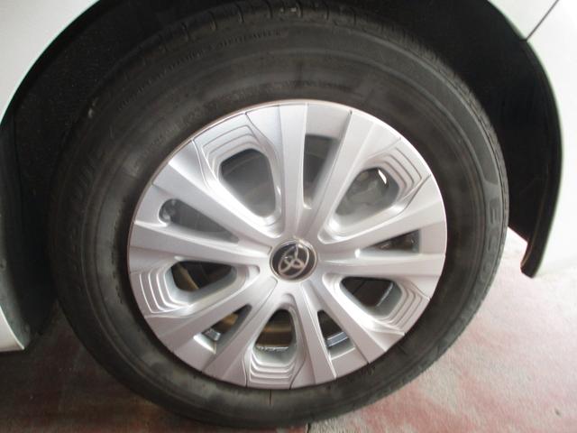 プリウス ＳセーフティプラスＩＩ　フルセグＴＶ付きＳＤナビバックモニター　ＣＤＤＶＤ再生　Ｂｌｕｅｔｏｏｔｈ　ＥＴＣ　トヨタセーフティーセンス　ＩＣＳ　スマートキー（スペアキー付）　ドライブレコーダー　ＬＥＤヘッドライト　バイザー（59枚目）