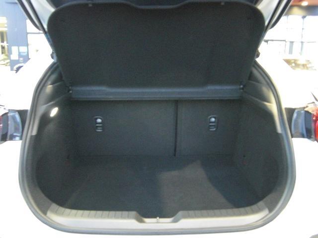 MX-30 インダストリアルクラシック 衝突被害軽減システム アダプティブクルーズコントロール 全周囲カメラ 電動シート シートヒーター バックカメラ オートライト LEDヘッドランプ ETC Bluetooth ワンオーナー(18枚目)