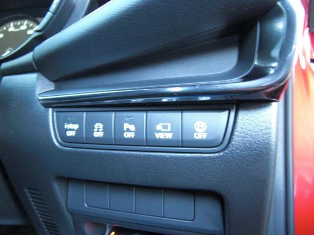ＭＡＺＤＡ３ファストバック １５Ｓツーリング　衝突被害軽減システム　アダプティブクルーズコントロール　全周囲カメラ　シートヒーター　バックカメラ　オートライト　ＬＥＤヘッドランプ　ＥＴＣ　Ｂｌｕｅｔｏｏｔｈ　ワンオーナー（13枚目）