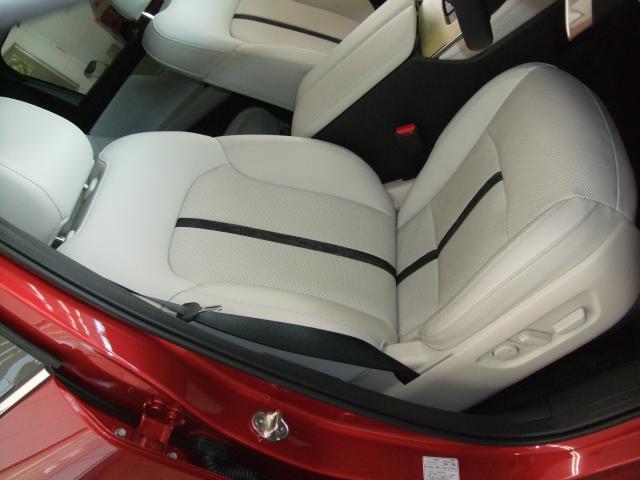 CX-80 XD-ハイブリッド プレミアムモダン 衝突被害軽減システム アダプティブクルーズコントロール 全周囲カメラ オートマチックハイビーム サンルーフ 4WD 革シート 電動シート シートヒーター バックカメラ オートライト LEDヘッドランプ(13枚目)