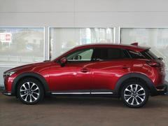 ���Ӥ䤫�ʥܥ�ͥåȤ���Ϥޤꡢ�ˤ䤫�ʶ��̤Υܥǥ��ѥͥ�ȡ��Ԥ����å��θ������ǥ��ơ���ˤ�äơ����ϥ�Τ����������ץ��ݡ������ȤʤäƤ��ޤ��� 3