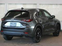 ��̿���򥫥����ˤ���ǥ����󡢤��줬�ޥĥ��Ρֺ�ư�ǥ�����ס���ưŪ����̿�Ϥ��դ��¤���ˤ�����ꡢ���Υ������˺���᤭���ߤޤ������ҤȤμ�ǤĤ���줿���������������ˤϤ���ޤ��� 2