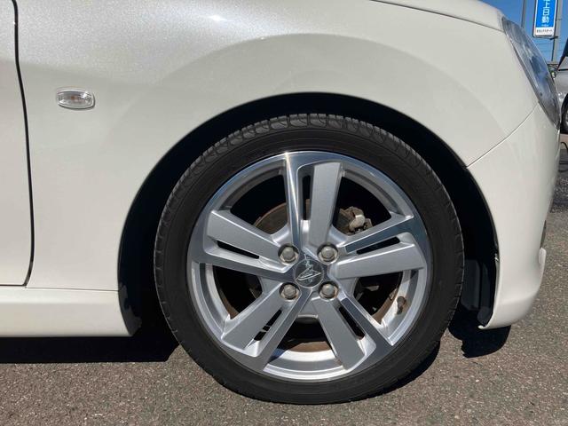 コペン セロ　車高調　ＥＴＣ　バックカメラ　ナビ　ＴＶ　ＬＥＤヘッドランプ　スマートキー　電動格納ミラー　シートヒーター　ＭＴ　盗難防止システム　ＥＳＣ　アルミホイール　衝突安全ボディ　エアコン　パワーステアリング（20枚目）