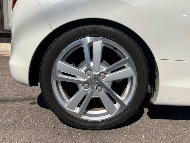 コペン セロ　車高調　ＥＴＣ　バックカメラ　ナビ　ＴＶ　ＬＥＤヘッドランプ　スマートキー　電動格納ミラー　シートヒーター　ＭＴ　盗難防止システム　ＥＳＣ　アルミホイール　衝突安全ボディ　エアコン　パワーステアリング（28枚目）