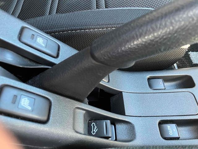 コペン セロ　車高調　ＥＴＣ　バックカメラ　ナビ　ＴＶ　ＬＥＤヘッドランプ　スマートキー　電動格納ミラー　シートヒーター　ＭＴ　盗難防止システム　ＥＳＣ　アルミホイール　衝突安全ボディ　エアコン　パワーステアリング（43枚目）