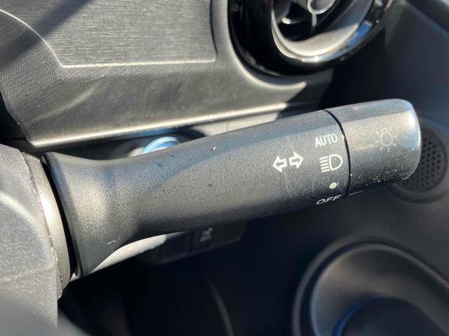 アクア S ETC ナビ アルミホイール オートライト スマートキー 電動格納ミラー CVT 衝突安全ボディ ABS ESC Bluetooth エアコン パワーステアリング パワーウィンドウ 運転席エアバッグ(38枚目)