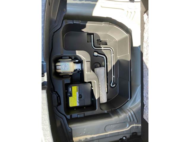 アクア Ｓ　スマートエントリーパッケージ　ＥＴＣ　バックカメラ　ナビ　ＴＶ　レーンアシスト　衝突被害軽減システム　オートマチックハイビーム　オートライト　スマートキー　電動格納ミラー　衝突安全ボディ　ＡＢＳ（46枚目）