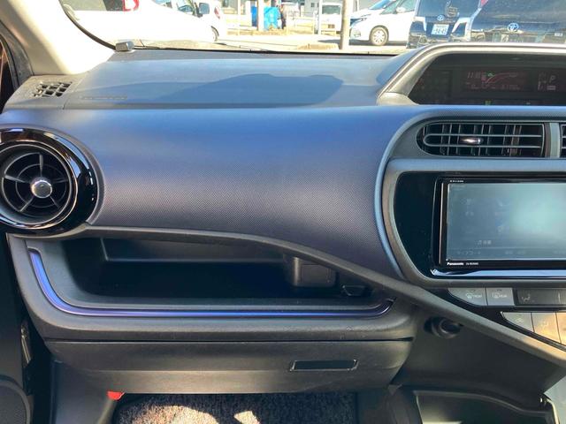 アクア Ｓ　スマートエントリーパッケージ　ＥＴＣ　バックカメラ　ナビ　ＴＶ　レーンアシスト　衝突被害軽減システム　オートマチックハイビーム　オートライト　スマートキー　電動格納ミラー　衝突安全ボディ　ＡＢＳ（50枚目）