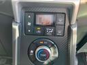 コペン セロ　車高調　ＥＴＣ　バックカメラ　ナビ　ＴＶ　ＬＥＤヘッドランプ　スマートキー　電動格納ミラー　シートヒーター　ＭＴ　盗難防止システム　ＥＳＣ　アルミホイール　衝突安全ボディ　エアコン　パワーステアリング（4枚目）