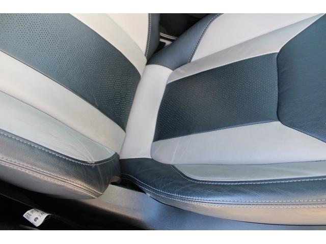 インプレッサスポーツ Ａｄｖａｎｃｅ　タイヤ新品　本革シート　ナビ　ドラレコ　ＬＥＤヘッドライト・フォグライト・本革巻きステアリング・オートエアコン・歩行者保護エアバック・リヤコーナーセンサー・ターンランプ付きドアミラー・アダプティブドライビングビーム・後側方警戒支援システム（13枚目）