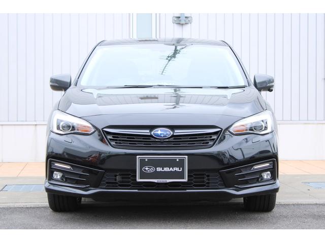 インプレッサスポーツ Ａｄｖａｎｃｅ　タイヤ新品　フロント＆サイドカメラ　元社用車　ＬＥＤヘッドライト・フォグライト・本革巻きステアリング・オートエアコン・歩行者保護エアバック・リヤコーナーセンサー・ターンランプ付きドアミラー・アダプティブドライビングビーム・後側方警戒支援システム（4枚目）