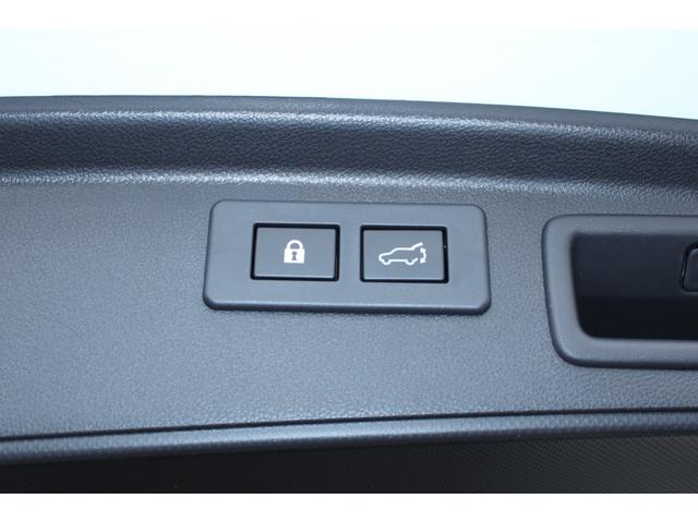 フォレスター スポーツ　後期型　サンルーフ　電動リヤゲート　ＳＴＩマフラー　キーレスアクセス＆プッシュスタート・電動シート・ＬＥＤヘッドライト＆フォグライト・フロント＆サイドカメラ・後側方警戒支援システム・リヤコーナーセンサー・シート＆ステアリングヒーター（16枚目）