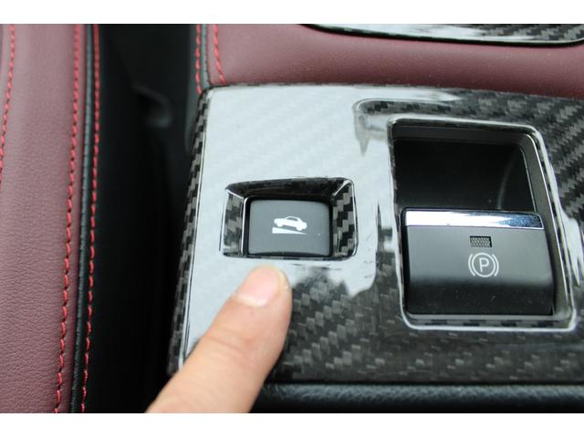 「ヒルスタートアシスト」も装備、坂道などで一時停止すると自動でパーキングブレーキをかけてくれます、スムーズな坂道発進をアシストしてくれます