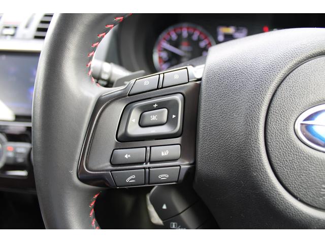 「ステアリングオーディオリモコン」をオプション装着、ナビ画面に視線を移すことなく音量や曲目・チャンネル、ＡＶソースなどを変更できます、視線移動が減るので安全かつ便利な装置です