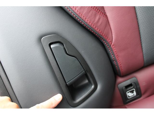 レヴォーグ STIスポーツ EX ETC2.0 ドライブレコーダー アイサイトX・電子制御ダンパー・11.6インチナビ&インフォメーションディスプレイ(AppleCarplay対応)・フロント&サイド&バックカメラ・リヤコーナーセンサー・電動リヤゲート・シートヒーター(64枚目)