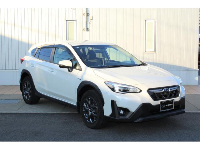 ＸＶ ２．０ｅ－Ｌスマートエディション　特装車　ナビ連動ドラレコ　キーレスアクセス＆プッシュスタート・ＬＥＤヘッドライト（ステアリング連動＆アダプティブ）・電動シート・リヤコーナーセンサー・フロント＆サイドカメラ・後側方警戒支援・オート格納＆リバース連動ドアミラー（6枚目）