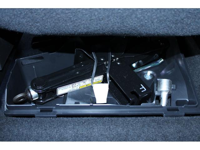 ＸＶ ２．０ｅ－Ｌスマートエディション　特装車　ナビ連動ドラレコ　キーレスアクセス＆プッシュスタート・ＬＥＤヘッドライト（ステアリング連動＆アダプティブ）・電動シート・リヤコーナーセンサー・フロント＆サイドカメラ・後側方警戒支援・オート格納＆リバース連動ドアミラー（70枚目）