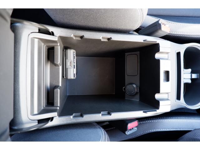 インプレッサスポーツ ２．０ｉ－Ｌ　ナビ＆バックカメラ　ＥＴＣ２．０　キーレスアクセス＆プッシュスタート・ＬＥＤヘッドライト（ステアリング連動機能付）・リヤコーナーセンサー・本革巻きステアリング・後側方警戒支援システム・左右独立温度調整機能付オートエアコン（49枚目）