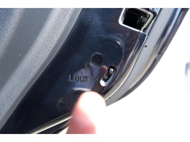 インプレッサスポーツ ２．０ｉ－Ｌ　ナビ＆バックカメラ　ＥＴＣ２．０　キーレスアクセス＆プッシュスタート・ＬＥＤヘッドライト（ステアリング連動機能付）・リヤコーナーセンサー・本革巻きステアリング・後側方警戒支援システム・左右独立温度調整機能付オートエアコン（59枚目）